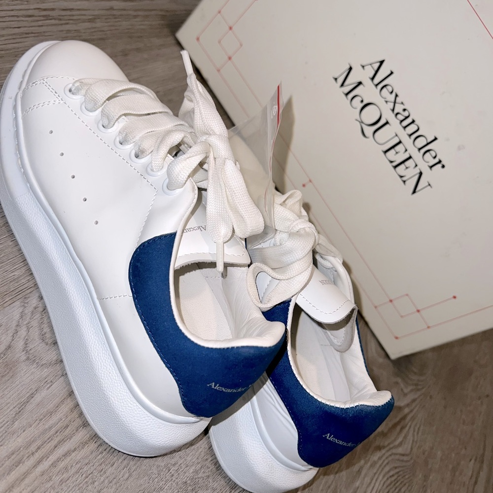Alexander McQueen oversized Sneaker